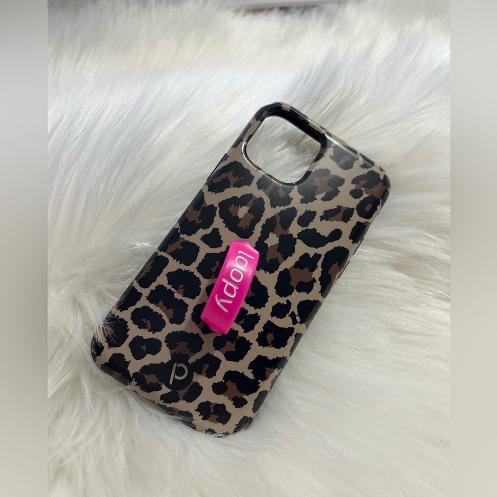 Loopy Leopard Print iPhone 11 Pro Phone Case